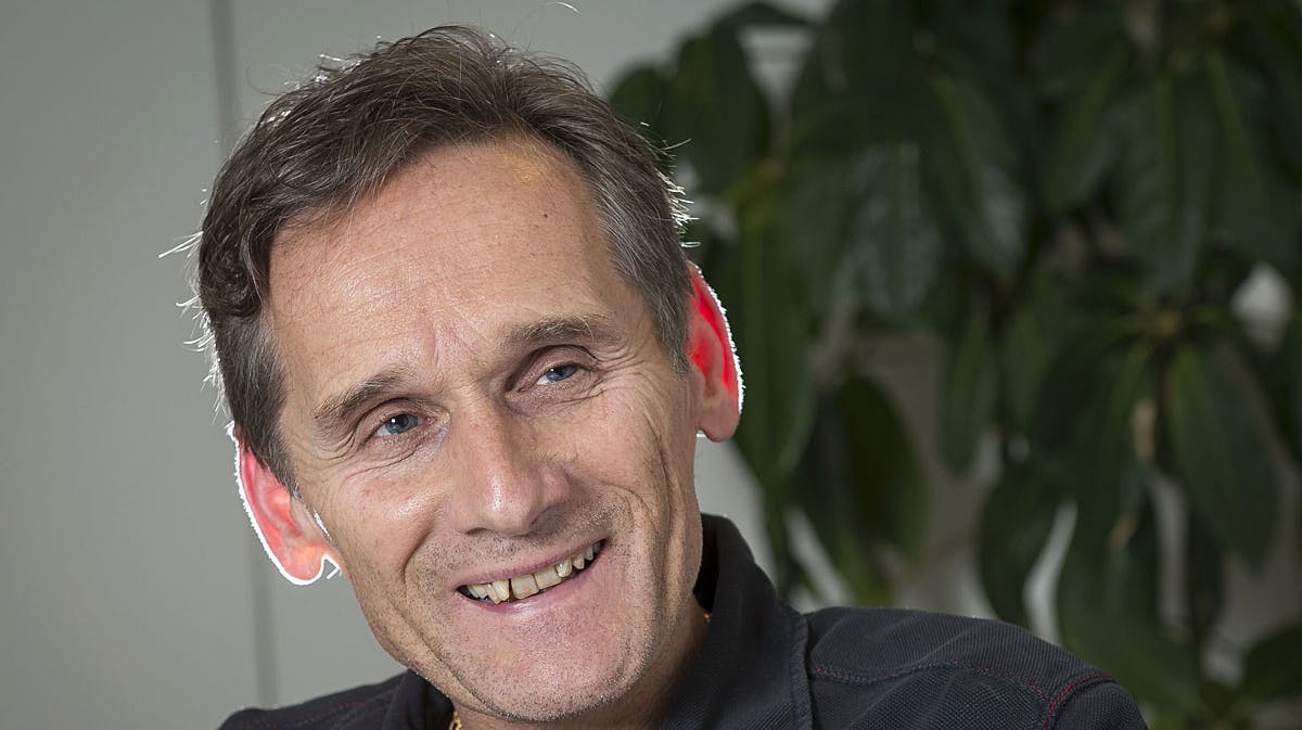 Allan Simonsen hyldestsang.