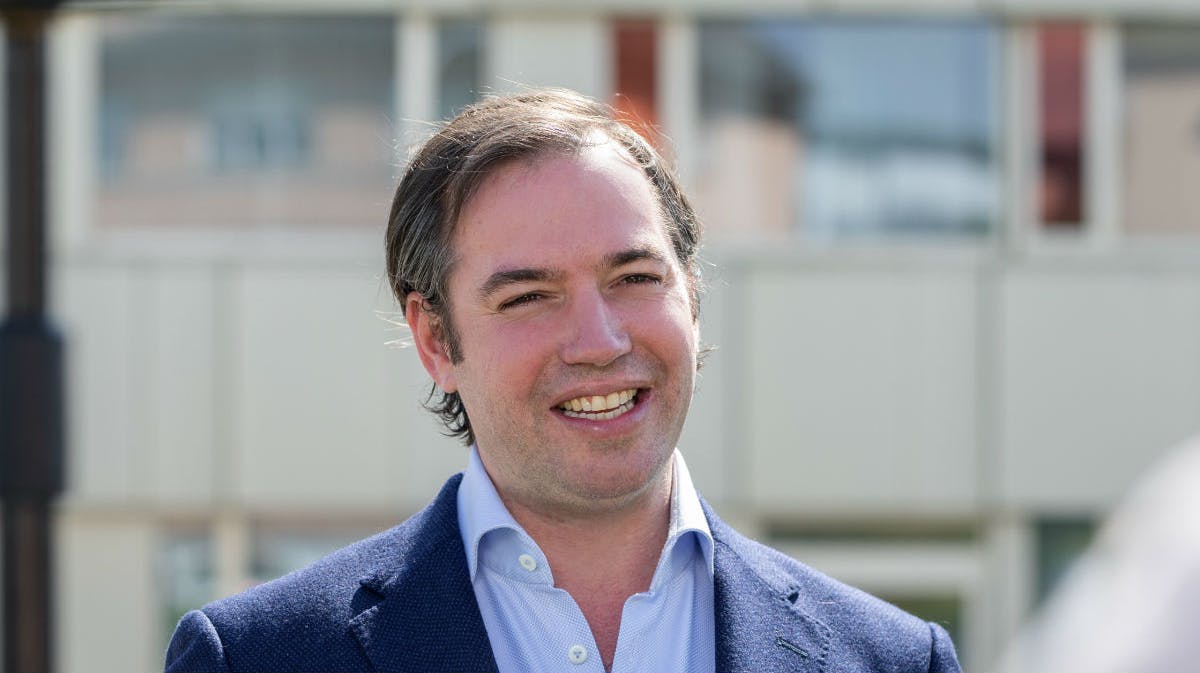 Arvestorhertug Guillaume efter fødslen af sin og hustruen Stéphanies søn. 