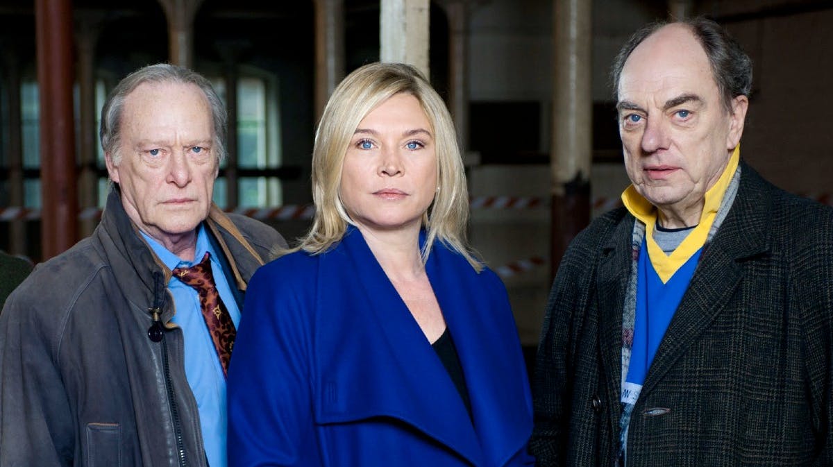 Dennis Waterman, Amanda Redman og Alun Armstrong i "Fornyet mistanke".