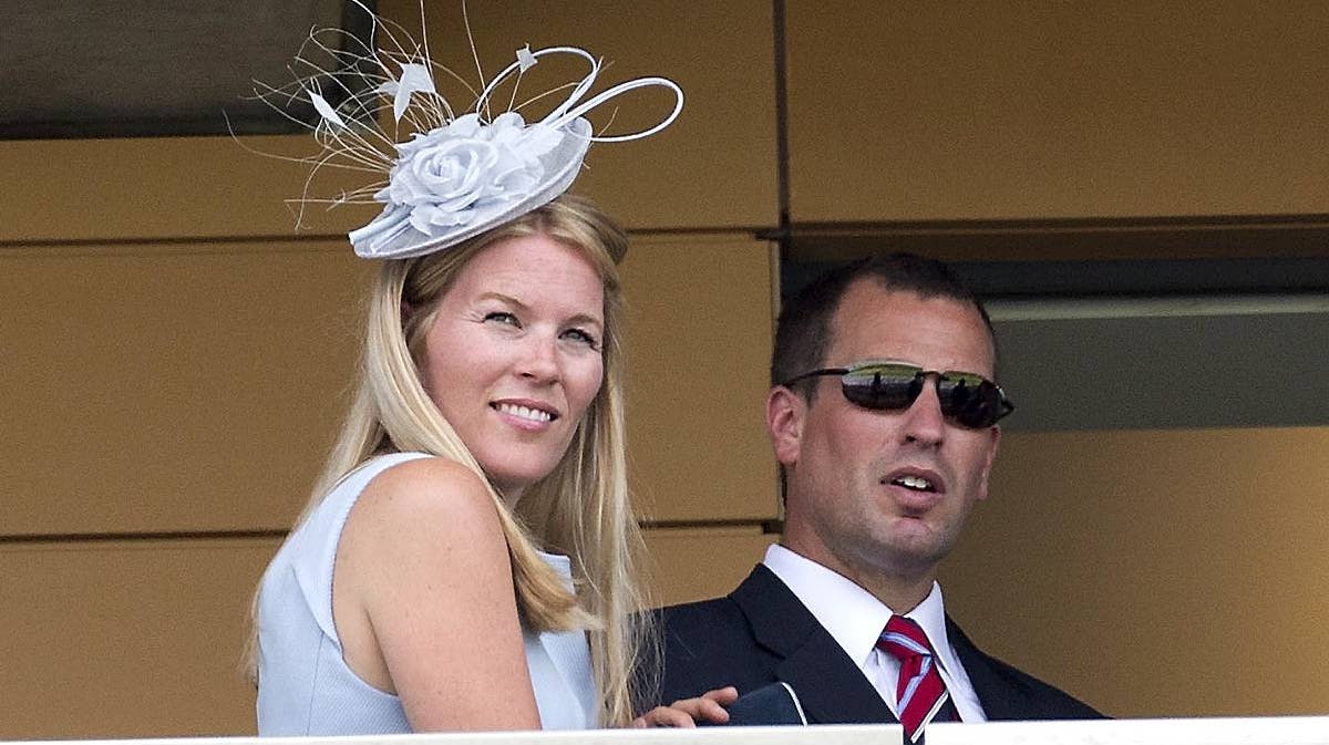 Dronning Elizabeths barnebarn, Peter Phillips og hans hustru Autumn hyggede sig på Ascot