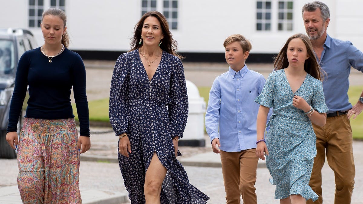 Prinsesse Isabella, kronprinsesse Mary, prins Vincent, prinsesse Josephine og kronprins Frederik