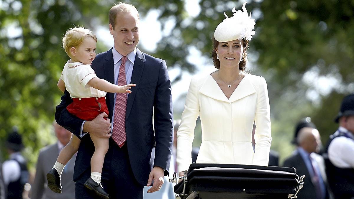 Hertuginde Catherine, prins William, prinsesse Charlotte, prins George