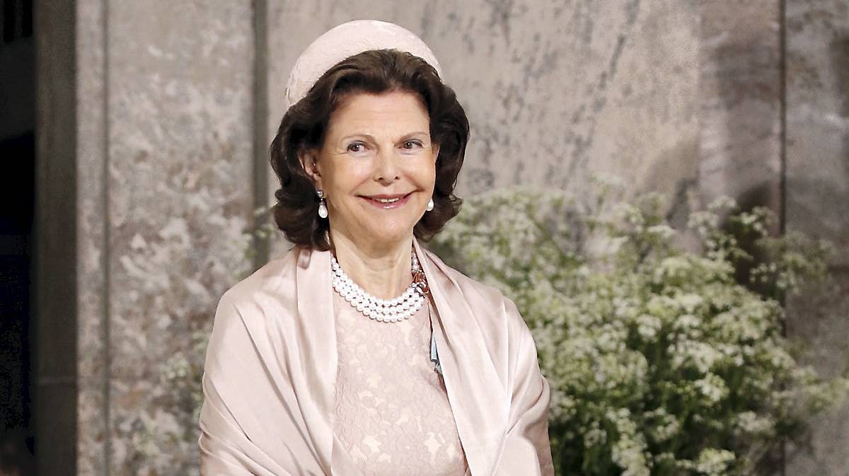 Dronning Silvia ved prins Oscars dåb i Stockholm 27. maj 2016.