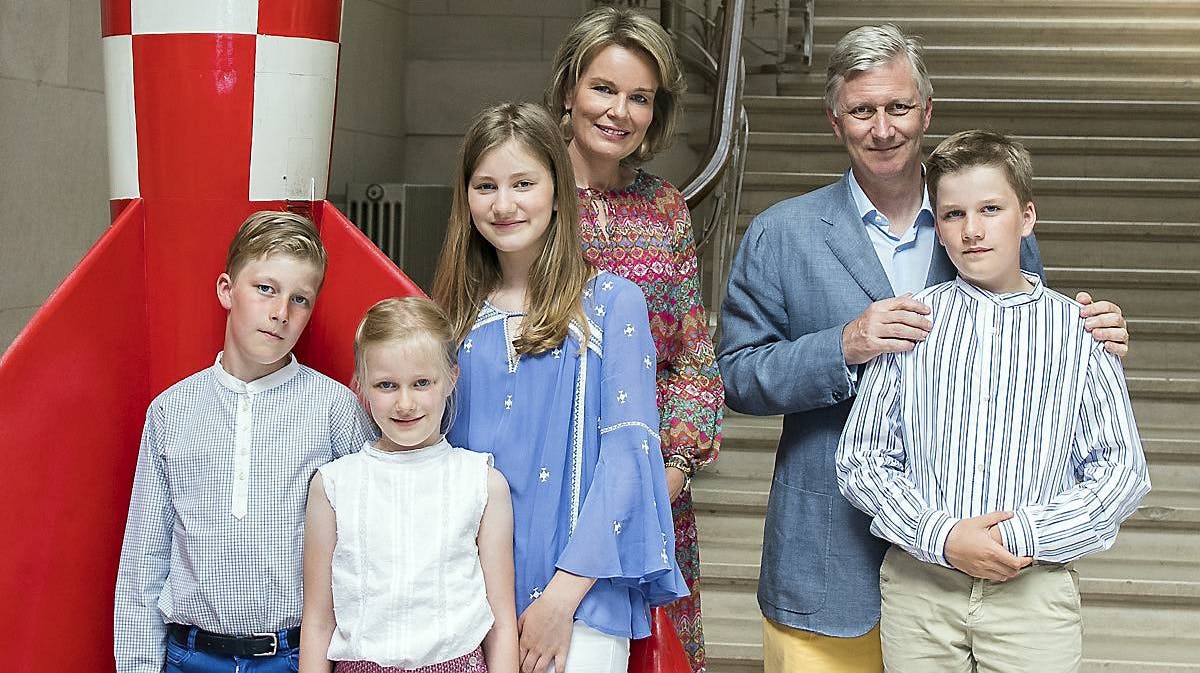 Prins Emmanuel, prinsesse Eleonore, kronprinsesse Elisabeth, dronning Mathilde, kong Philippe og prins Gabriel