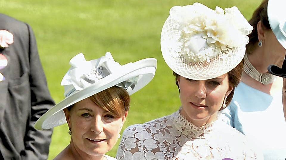 Carole Middleton og hertuginde Catherine