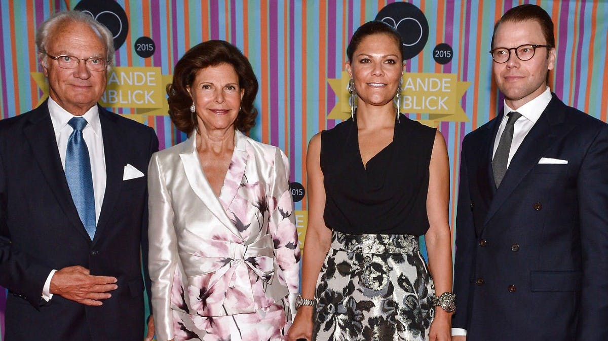 Kongeparret og kronprinsesseparret. 