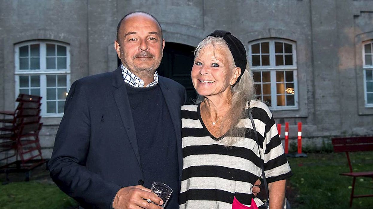 Lone Hertz og sønnen Steen Stig Lommer fejrede våd premiere BILLEDBLADET