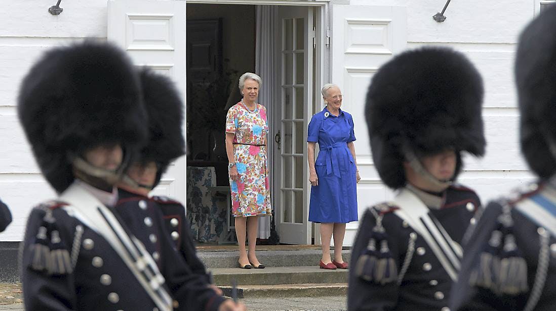 Dronning Margrethe og prinsesse Benedikte