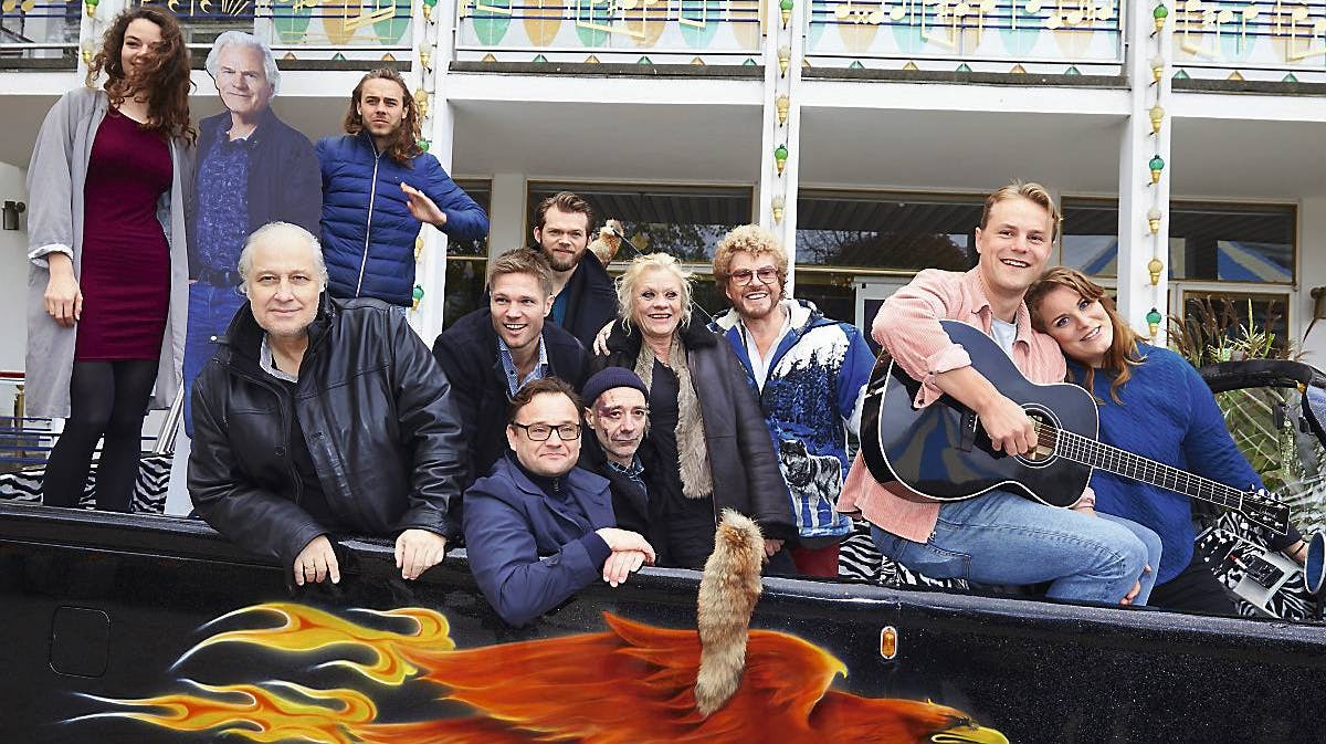 Gustav Wolter, Troels Malling, Lise Baastrup, Sigurd Holmen Le Dous, Henriette Katrine Lund, Jacob Femerling, Allan Mortensen, David Owe, Jimmy Jørgensen, Max Hansen, Pernille Højmark