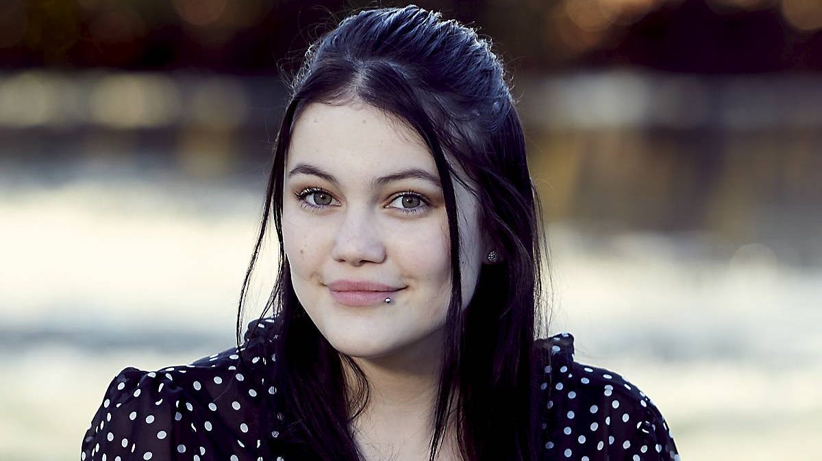 Stephanie Van der Watt