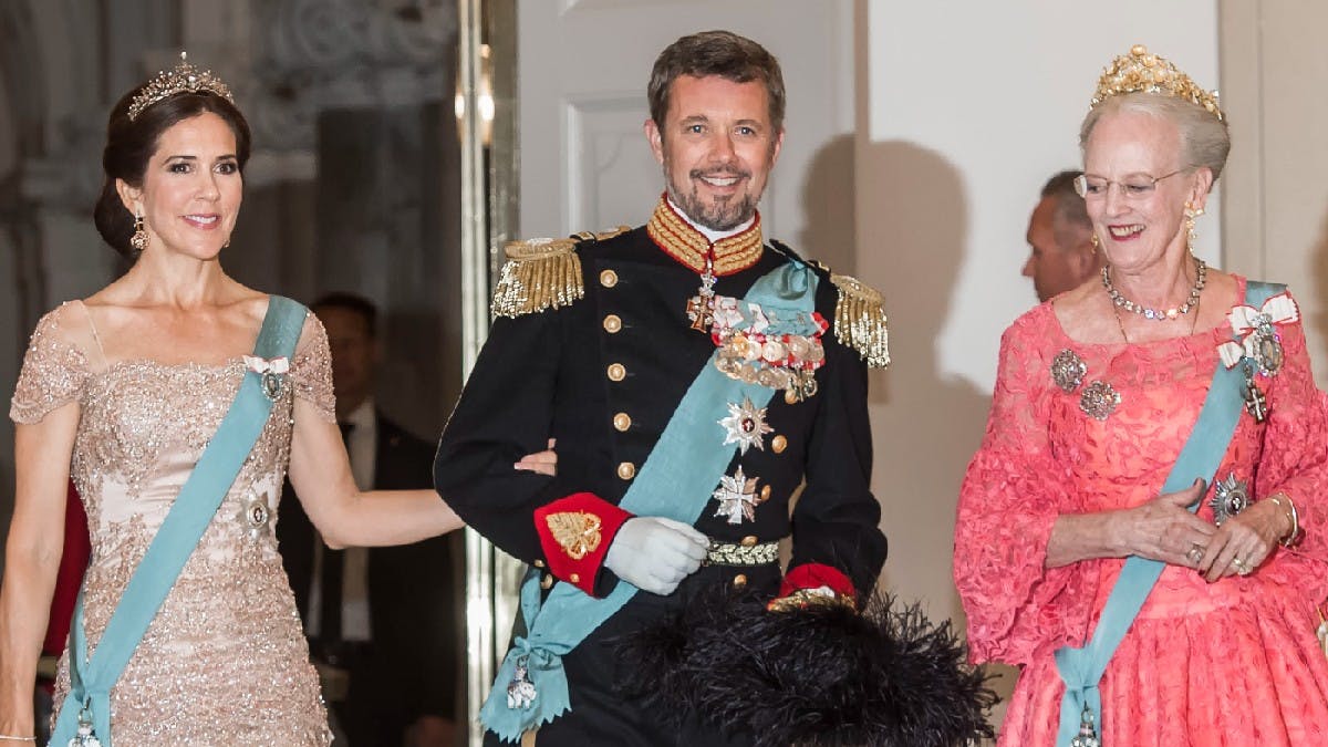 Kronprinsesse Mary, kronprins Frederik og dronning Margrethe 