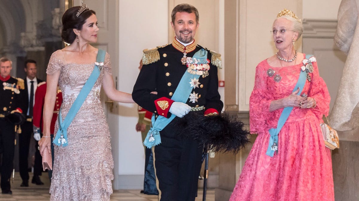 Kronprinsesse Mary, kronprins Frederik og dronning Margrethe