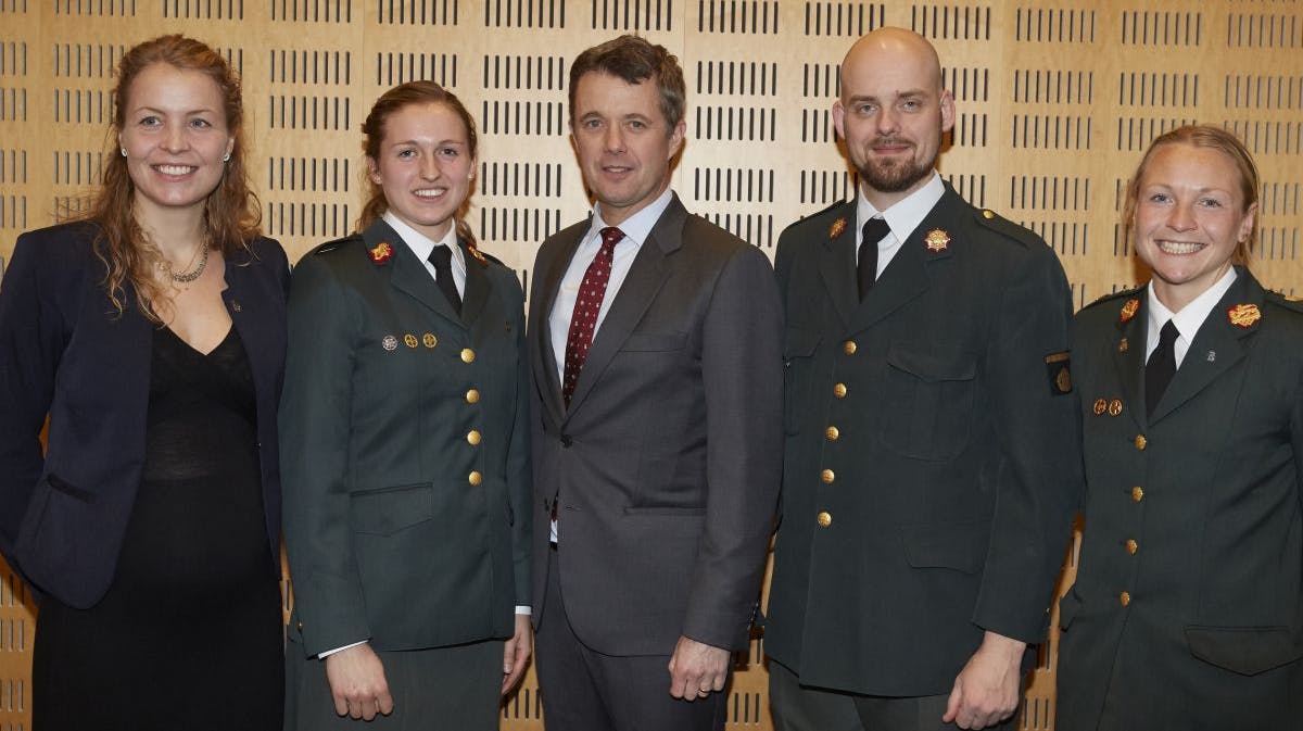 Kronprins Frederik til reception i Idrættens Hus med fire verdensmester. Fra venstre Line Søderlund, Nina G. Najbjerg, Steffen H.Olsen og Sara Hjalager.