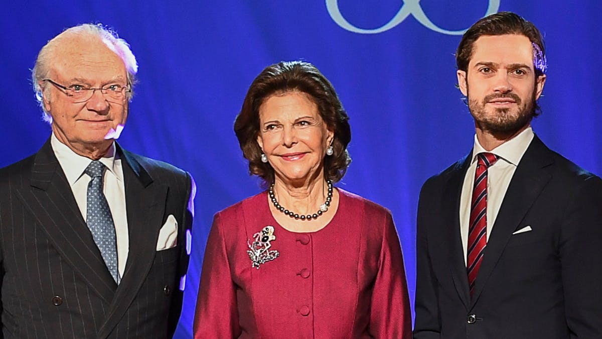 Kong Carl Gustaf, dronning Silvia og prins Carl Philip.