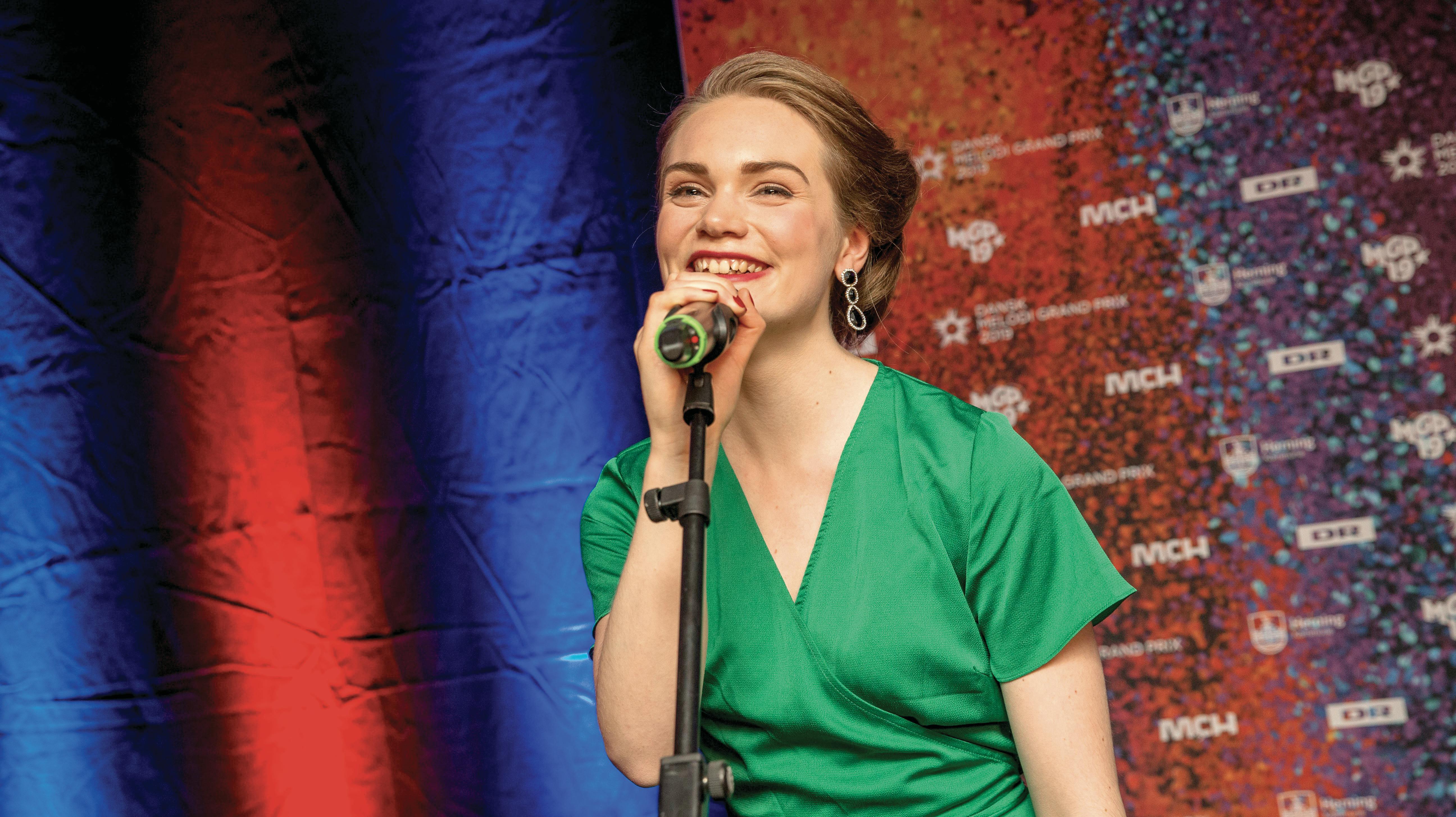 Leonora vandt det danske Melodi Grand Prix 2019 med "Love is forever". 