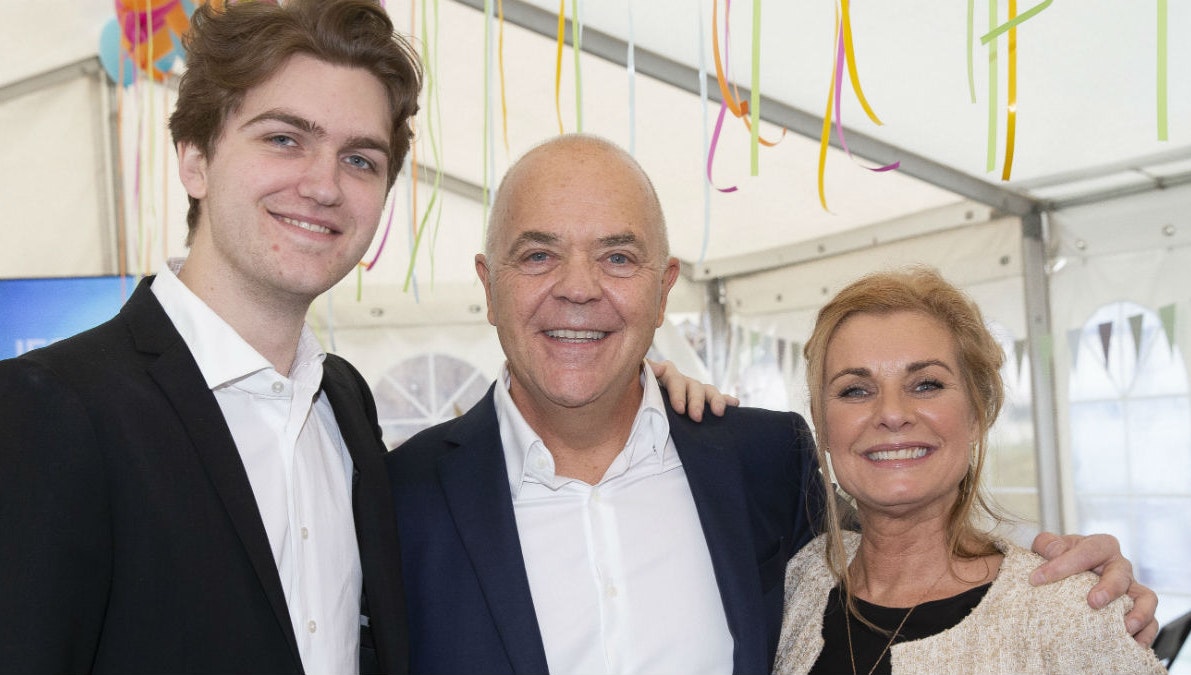 Jes Dorph-Petersen med sønnen Jens-Emil og kæresten Maj-Britt.