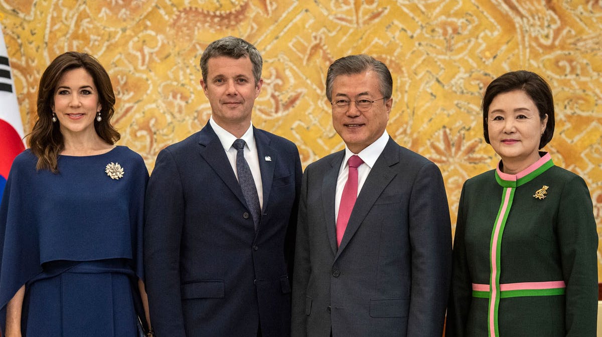 Kronprinsesse Mary, kronprins Frederik, præsident Moon og fru Kim Jung-Sook.