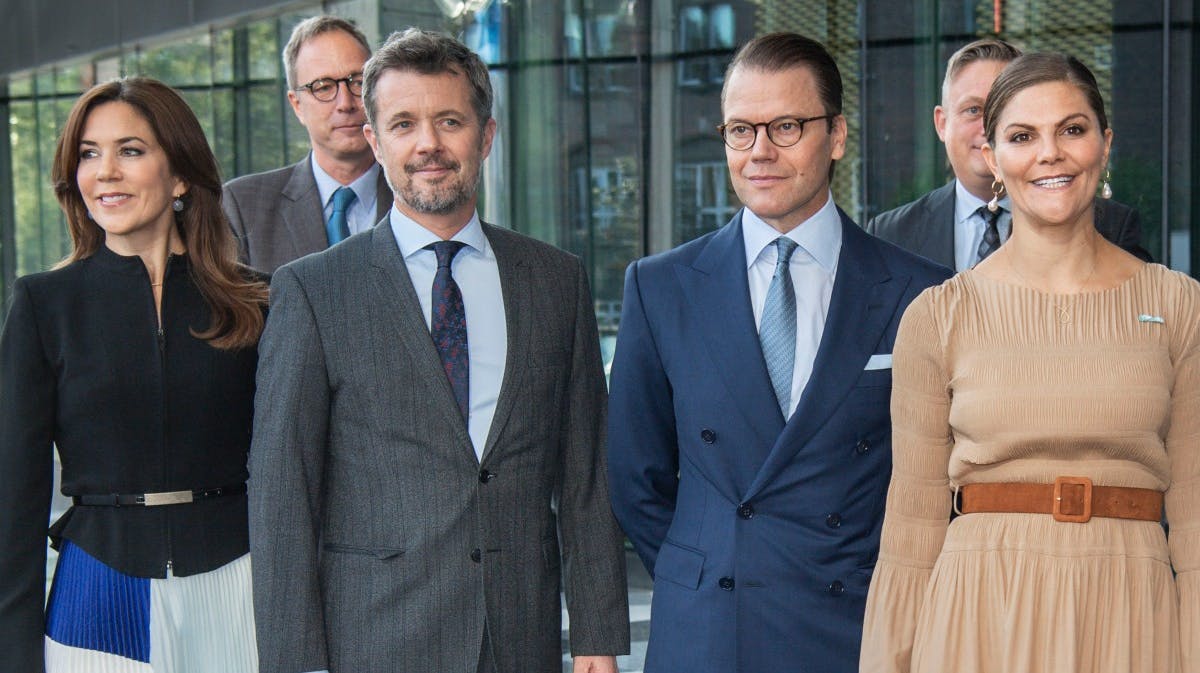 Kronprinsesse Mary, kronprins Frederik, prins Daniel og kronprinsesse Victoria