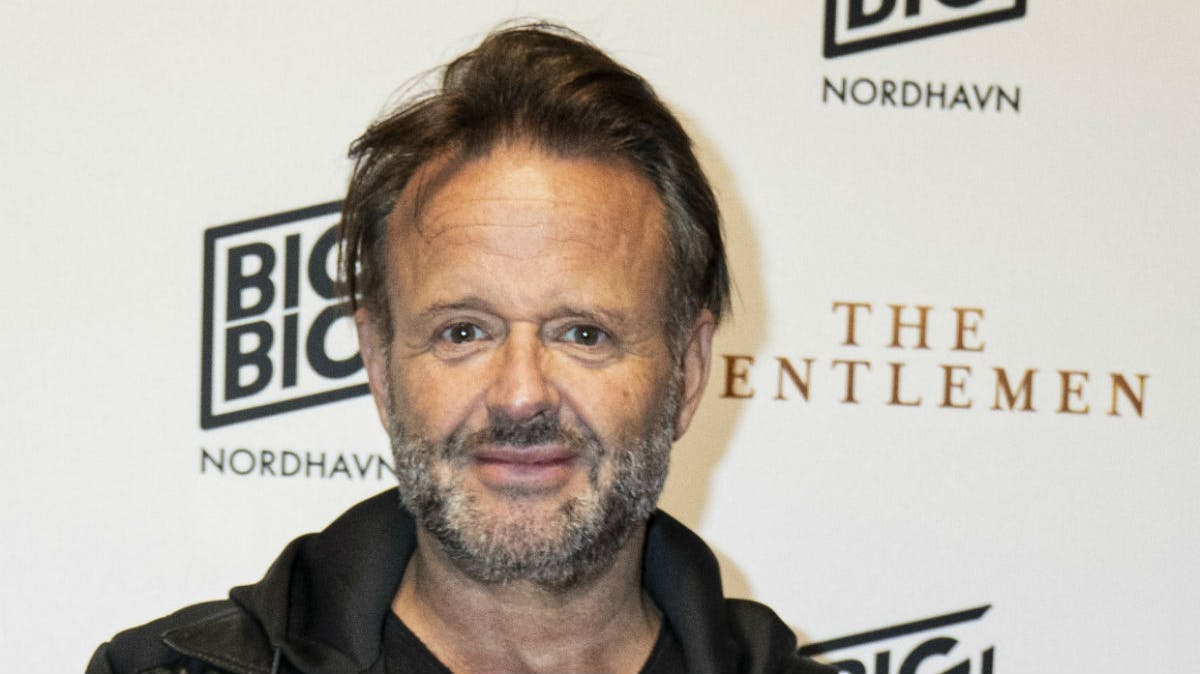 https://imgix.billedbladet.dk/media/article/20200226_dm_the_gentlemen_041aaa.jpg