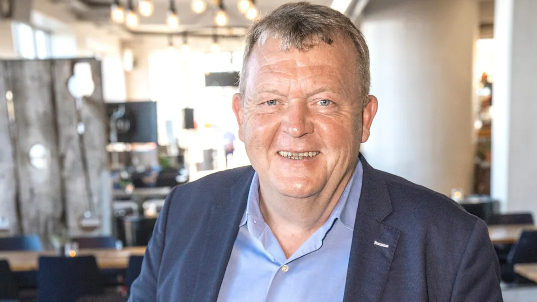 Festligt billede: Lars Løkke og hustruen i højt humør på dansegulvet ...