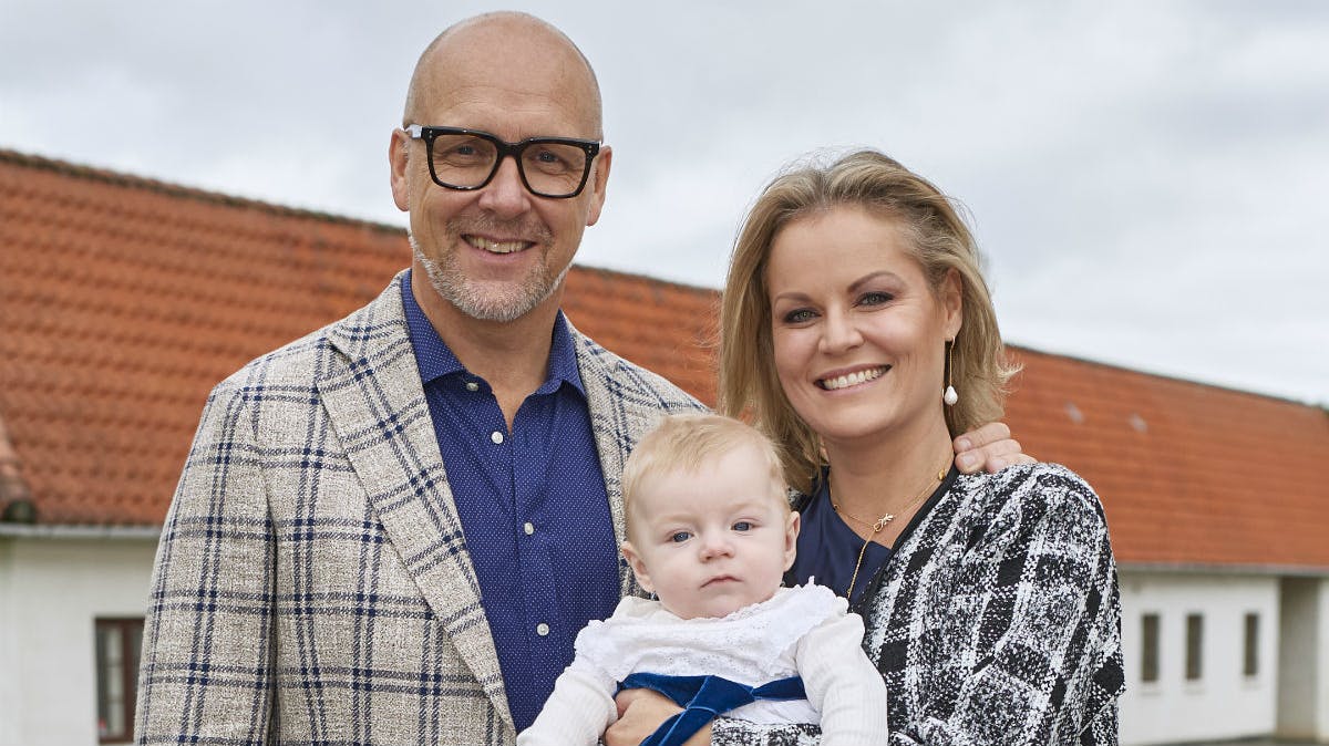 Cecilie Hother, ægtemanden Thomas Gregers Honoré og sønnen Aksel.