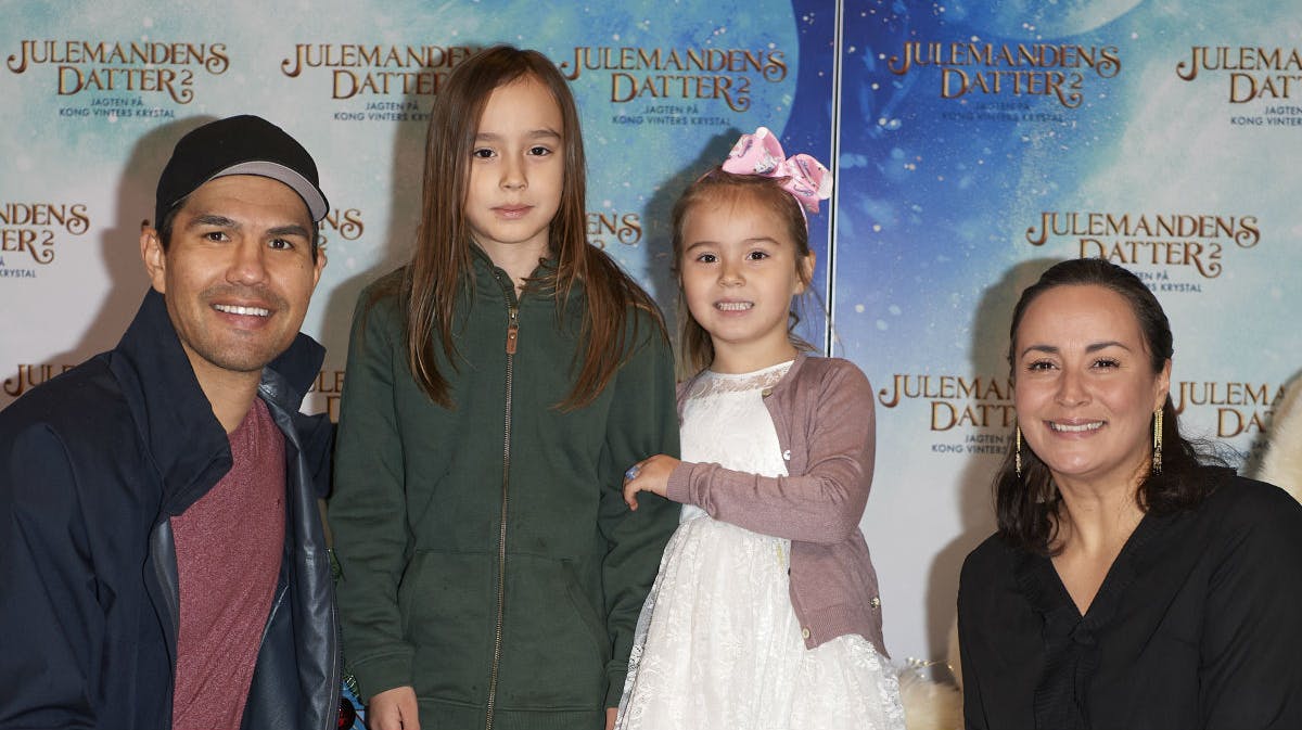 Julie og Minik med børnene Casper Nanoq og Sia