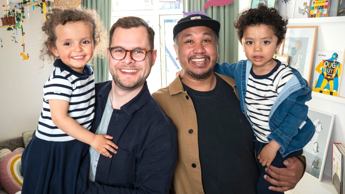 Kaspar og Lambang med tvillingerne Java og Atlas.