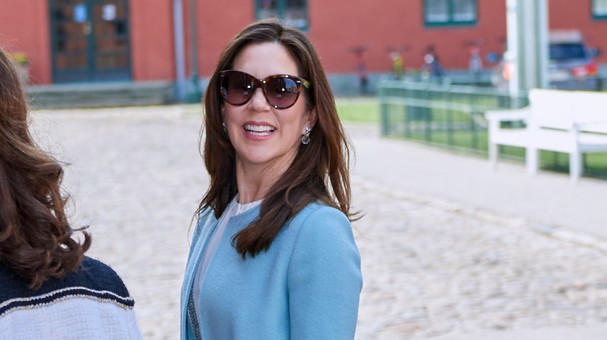 Kronprinsesse Mary til konfirmationen i Herlufsholm Kirke. 