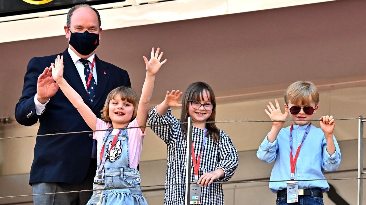 Fyrst Albert sammen med prinsesse Gabriealla, børnenes kusine, Kaia Rose Wittstock og kronprins Jacques. 