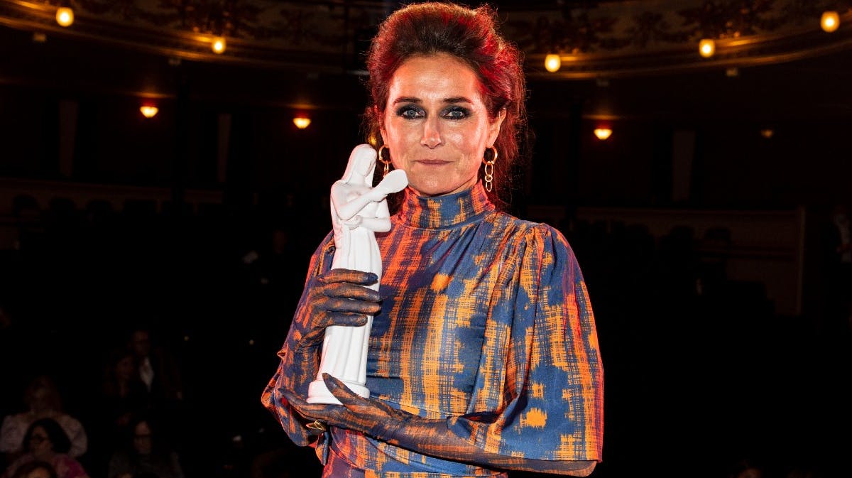 Sidse Babett Knudsen med sin Bodil-statuette