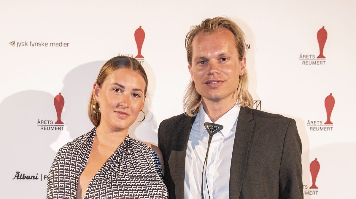 Søren Le Schmidt sammen med kæresten Nikoline. 