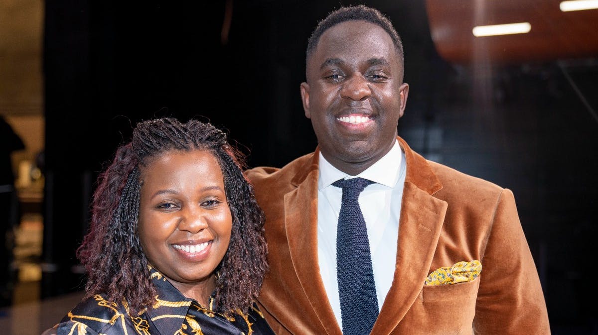 Melvin Kakooza og mor Carolyne.