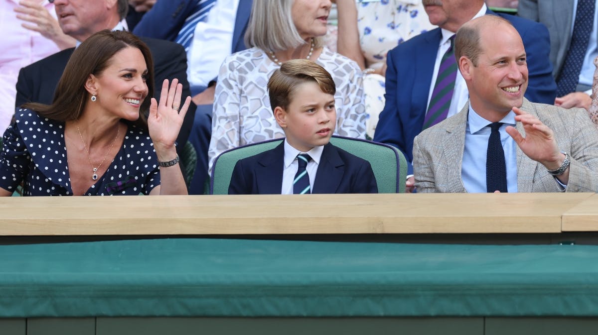 Hertuginde Catherine, prins George og prins William. 