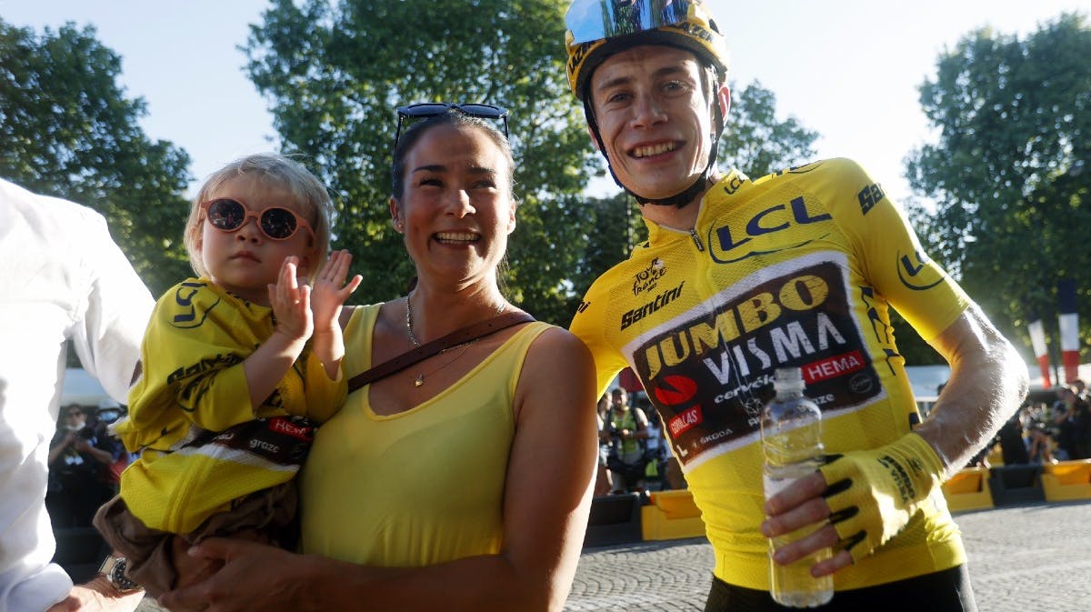 Frida, Trine og Jonas Vingegaard