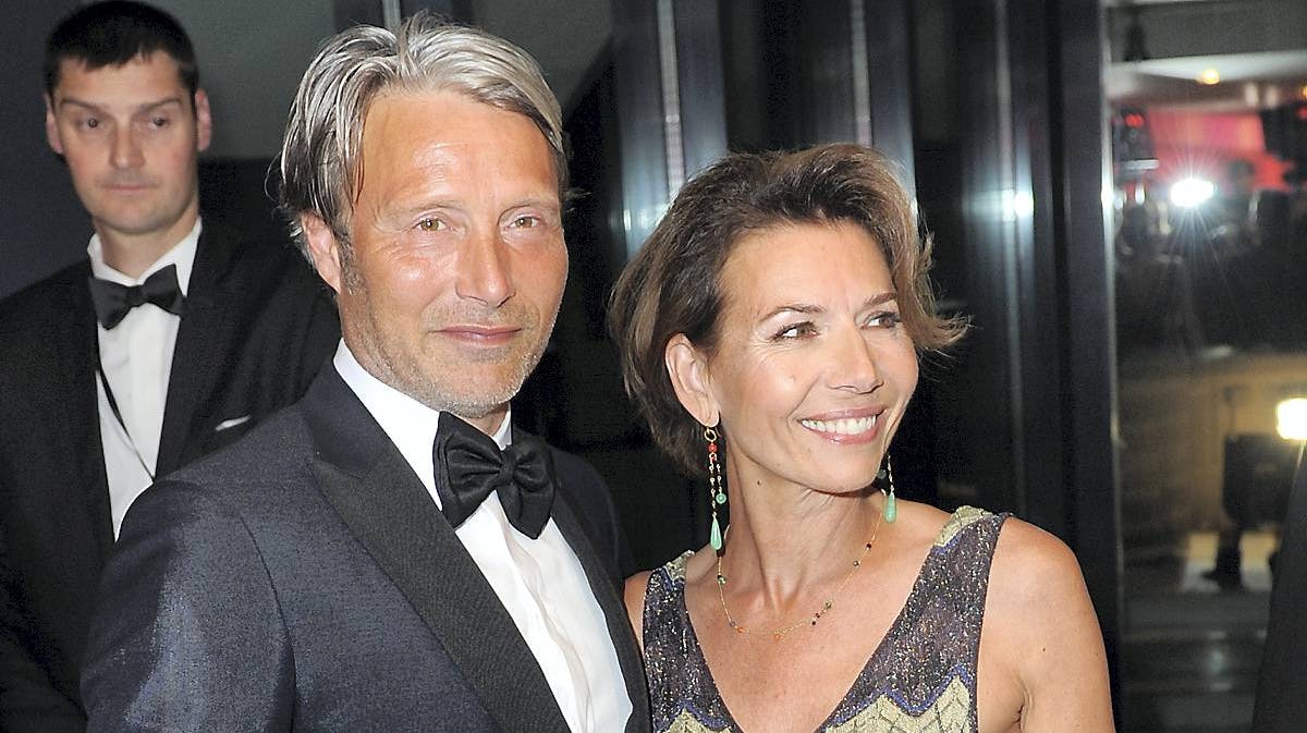 Mads Mikkelsen er i Cannes med sine kone, Hanne.