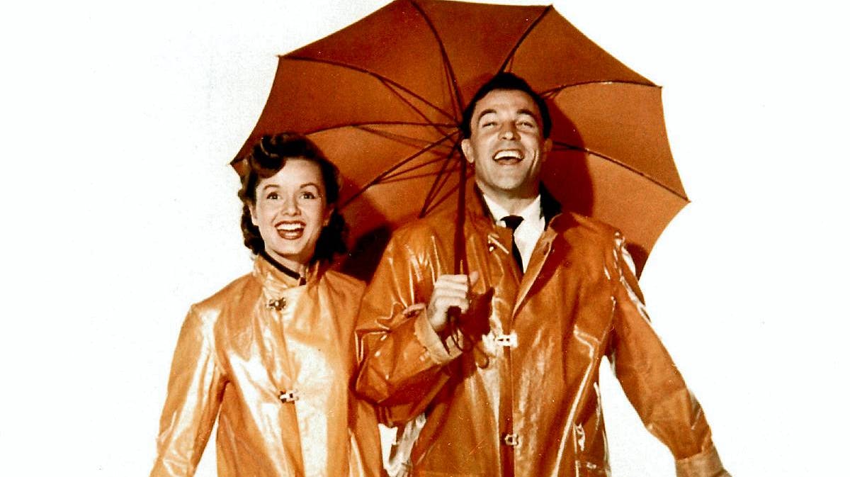 Debbie Reynolds sammen med Gene Kelly i musicalfilmen "Singin' in the Rain" i 1952.