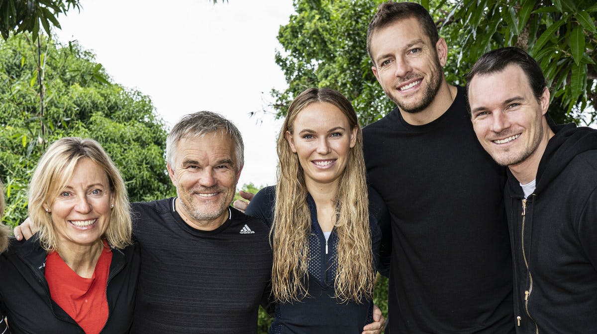 Caroline Wozniacki, forældrene Piotr og Anna, ægtemanden David Lee og storebror Patrik Wozniacki. 