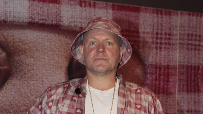 Anders Matthesen til filmpremiere: Jeg har ikke et rockstjerneliv