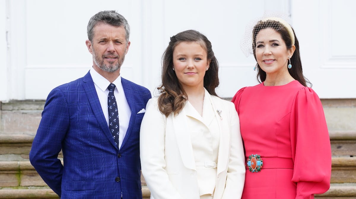 Kronprins Frederik, prinsesse Isabella og kronprinsesse Mary.