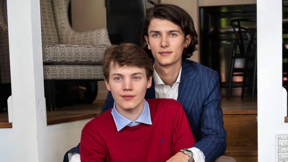 Prins Nikolai og prins Felix under interviewet med BILLED-BLADET tidligere i år. 