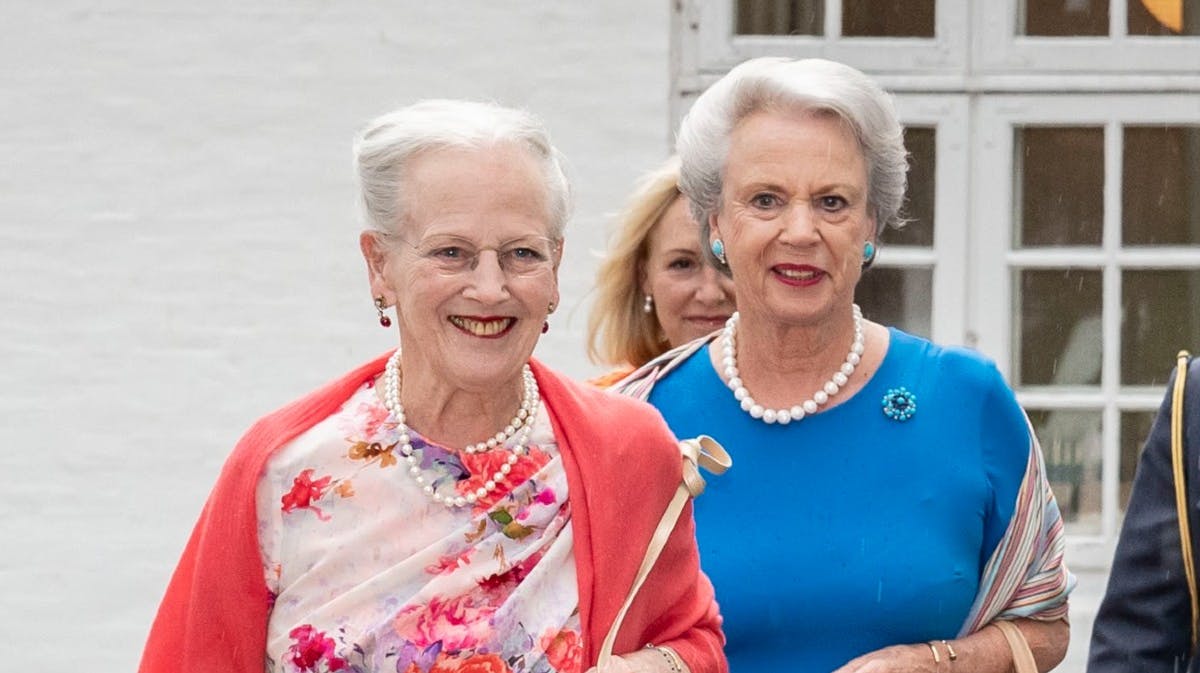 Dronning Margrethe og prinsesse Benedikte. 