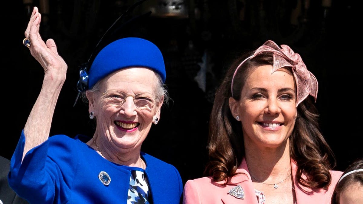 Dronning Margrethe og prinsesse Marie. 