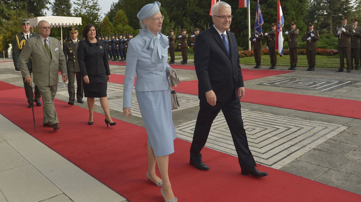 Dronning Margrethe og prins Henrik ankommer til Kroatien, hvor de er på statsbesøg i fire dage.