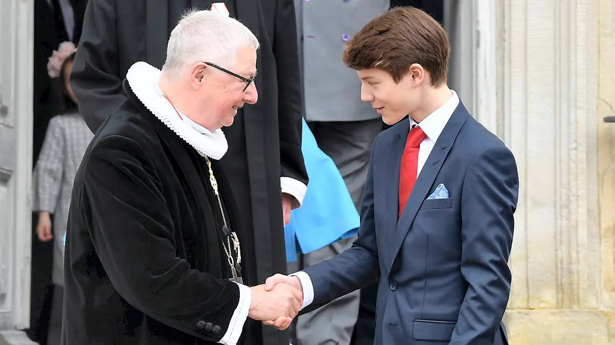 Komtesse Athena er blevet konfirmeret: Prins Joachim lyste op af ...
