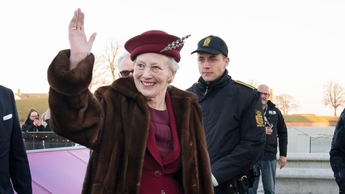 Dronning Margrethe ved ankomsten til Helsingør onsdag eftermiddag.&nbsp;