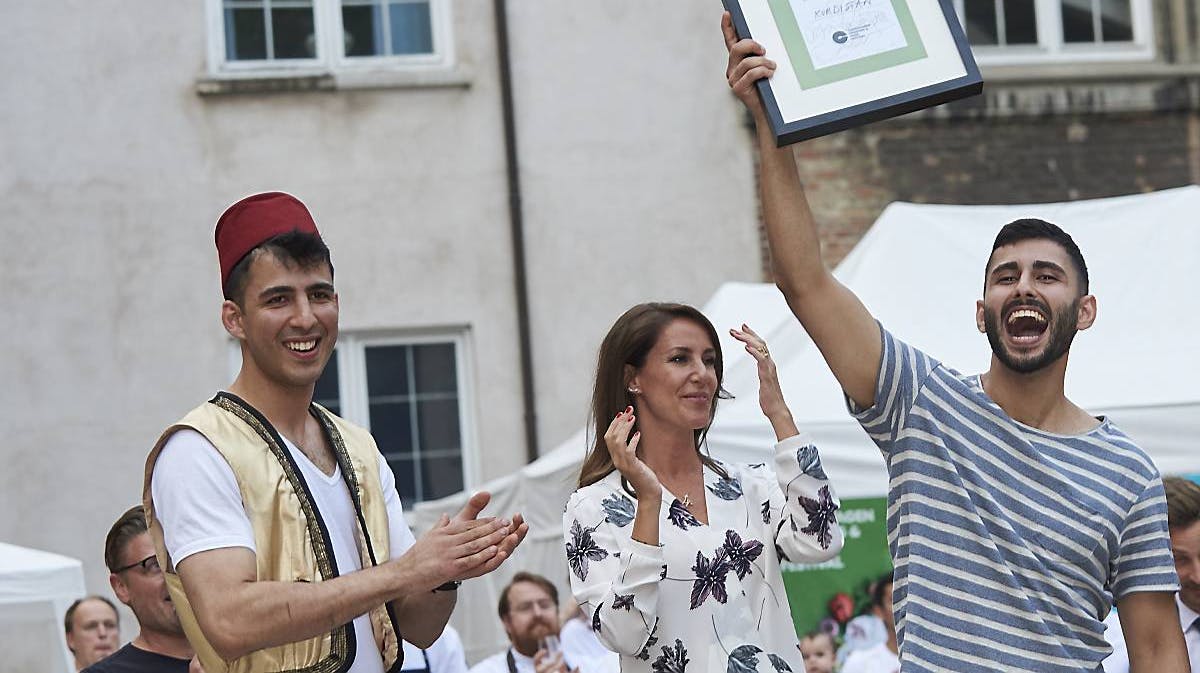 Prinsesse Marie med Yasser Rahim Naz og Anas Amin fra Restaurant SAK på Samsø.