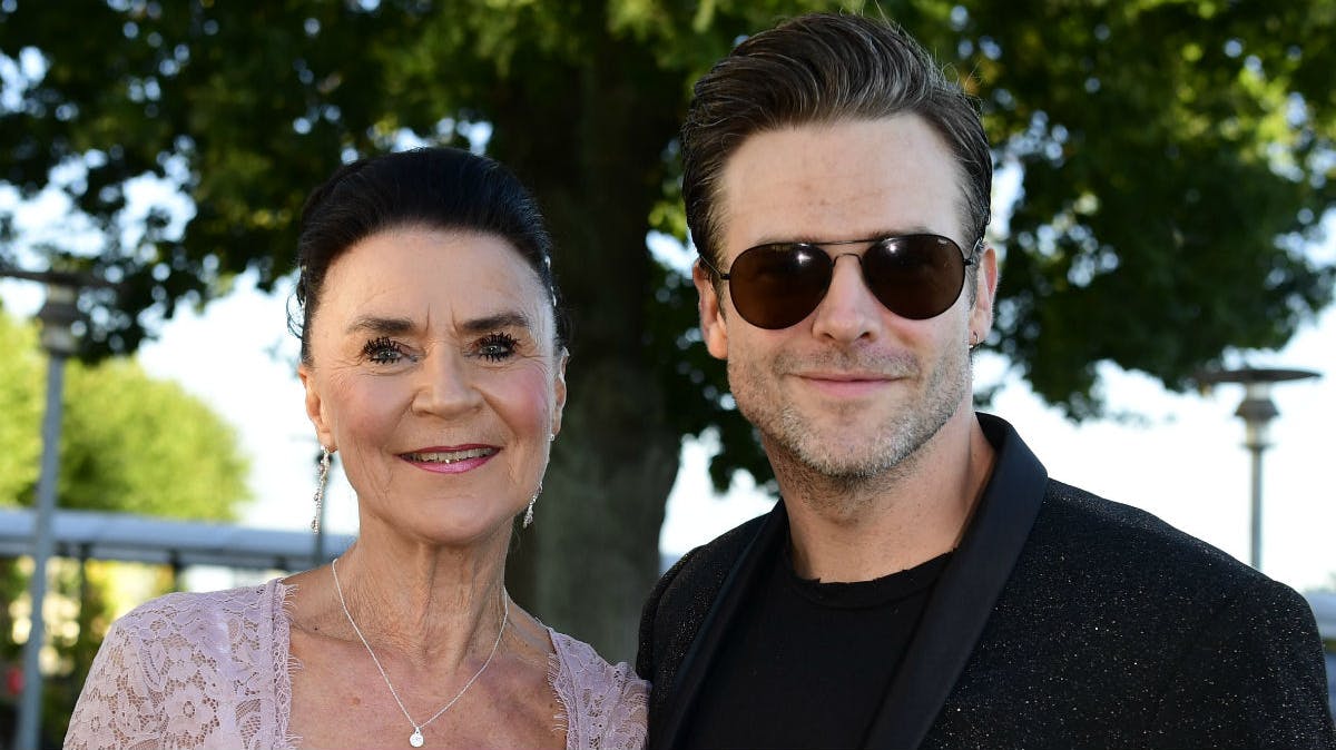 Inge Juul Hansen og Silas Holst.