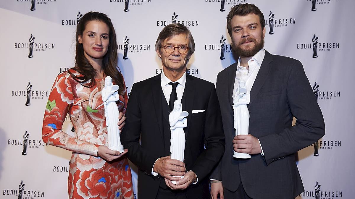Danica Curcic, Bille August og Pilou Asbæk med deres Bodil-statuetter for indsatsen i "Stille hjerte".