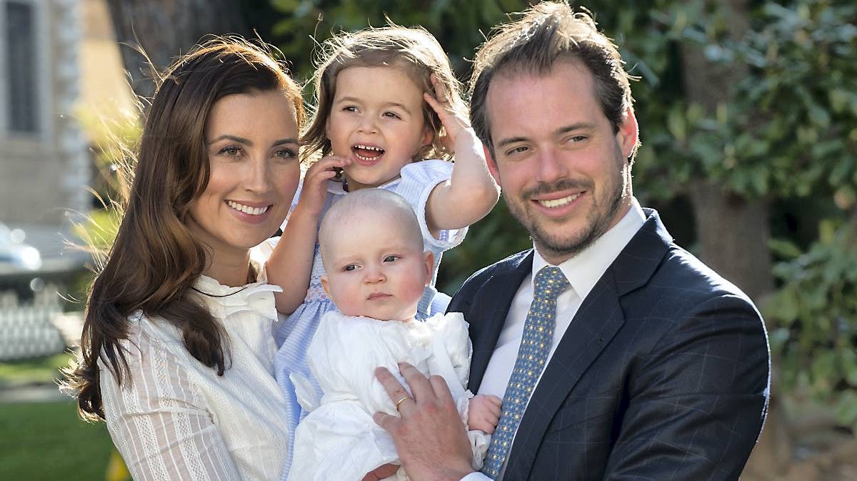 Prinsesse Claire og prins Felix af Luxembourg med børnene prinsesse Amalia og prins Liam.