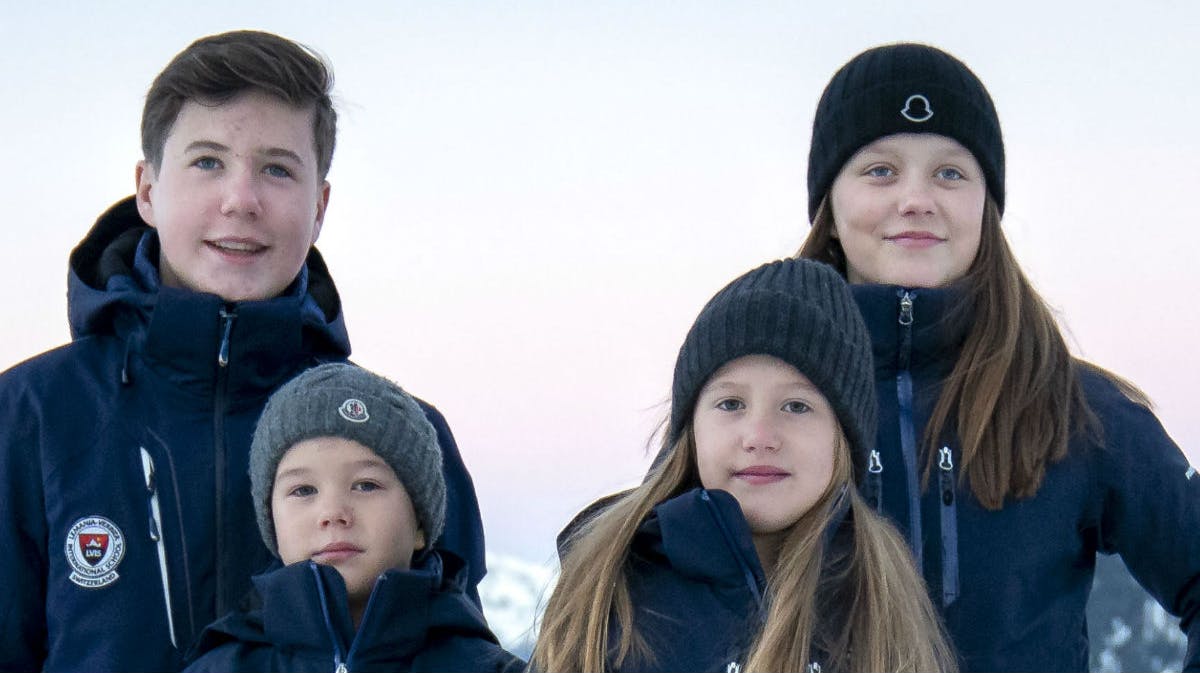 Prins Christian, prinsesse Isabella og tvillingerne, prins Vincent og prinsesse Josephine. 
